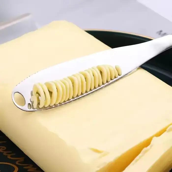 Couteau à beurre trous