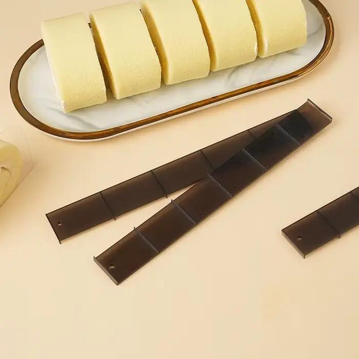 Règle de découpe de rouleau de gâteau