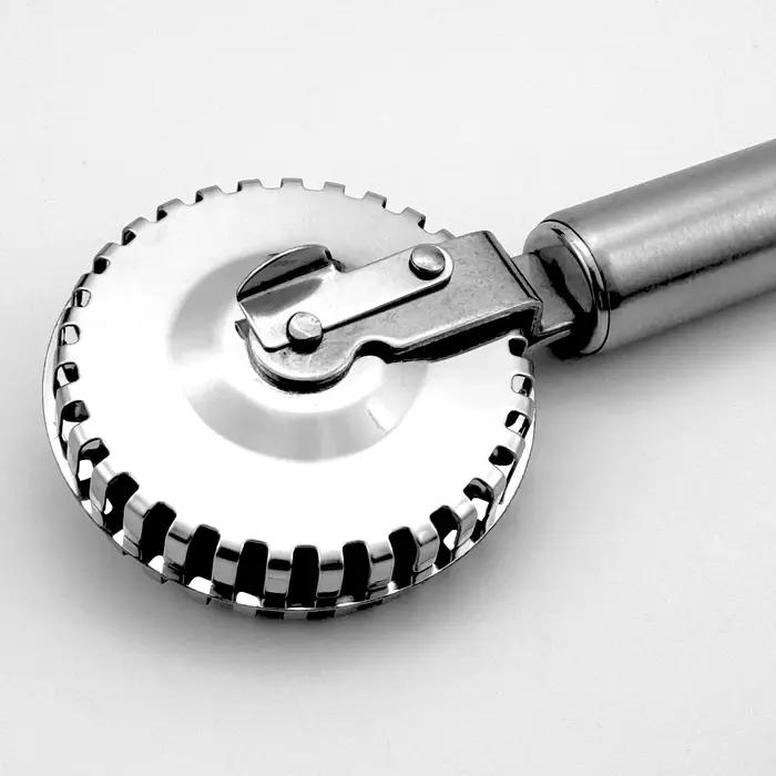 Couteau de gaufrage de scellage de bord de rouleau de pâtisserie d'acier inoxydable, couteau de coupe de dentelle roulant double face fantaisie de boulette de remplissage de tarte