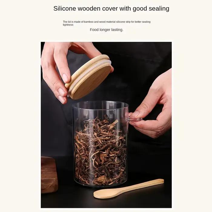 Boîte scellée transparente avec couvercles et cuillères