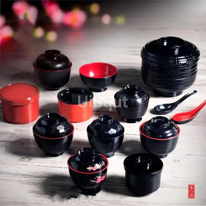 Bol de couverture de soupe miso de style japonais