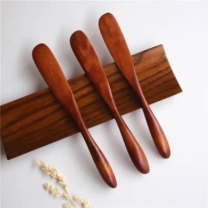 Couteau à confiture en bois