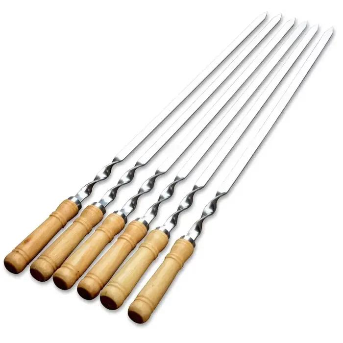 Bâtons de gril en acier inoxydable pour barbecues extérieurs avec poignée en bois de hêtre naturel pour brochettes plates et longues occasions spéciales pique-niques et repas en plein air