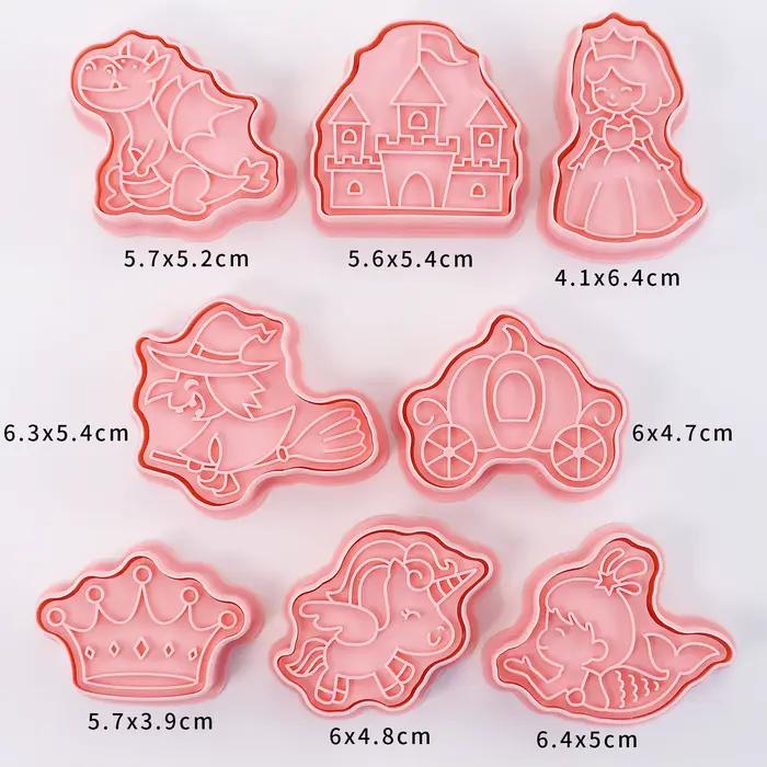 Ensemble de 8 emporte-pièces à thème de contes de fées - Formes de château de princesse, licorne, couronne, sorcière, sirène - Ustensiles de pâtisserie pour la cuisine