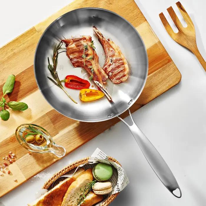 Poêle antiadhésive en acier inoxydable 304 de 3 litres pour cuisinière à gaz et induction grande capacité occasion spéciale cuisine festive