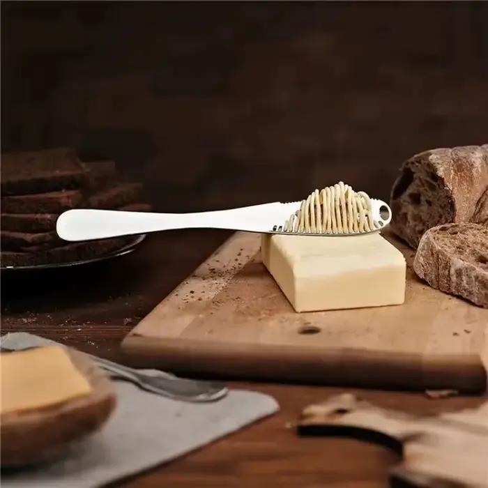 Couteau à beurre trous