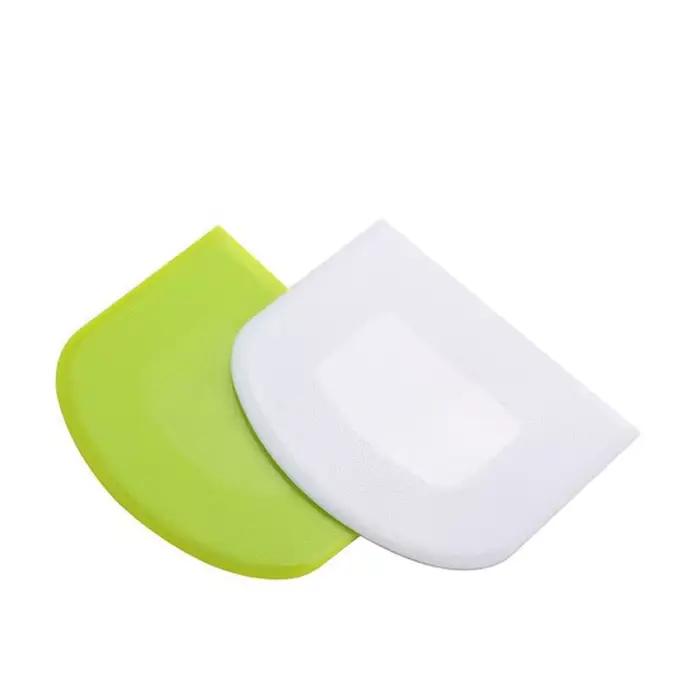 Spatule en plastique pour crème et gâteau