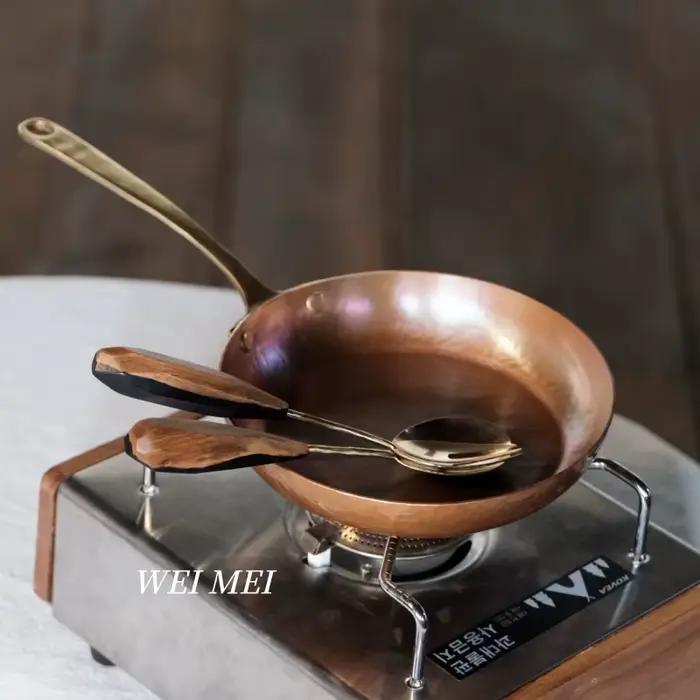Poêle à steak et à œufs en cuivre vintage artisanale