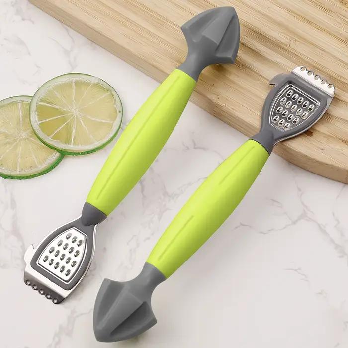 Zesteur de citron et presse-agrumes multifonctionnel