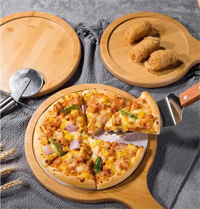 Planche à Pizza ronde en bois avec poêle à main