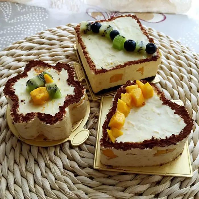 Mini planches à gâteaux en carton