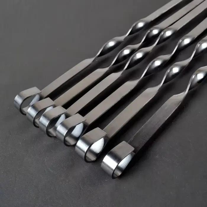Bâtons de gril en acier inoxydable pour barbecues extérieurs avec poignée en bois de hêtre naturel pour brochettes plates et longues occasions spéciales pique-niques et repas en plein air