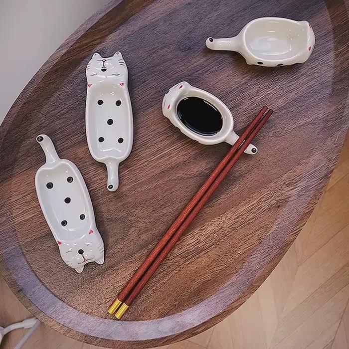 Mini bols en céramique chat mignon pour assaisonnements et petits en-cas à offrir pour occasions spéciales chez soi ou restaurant