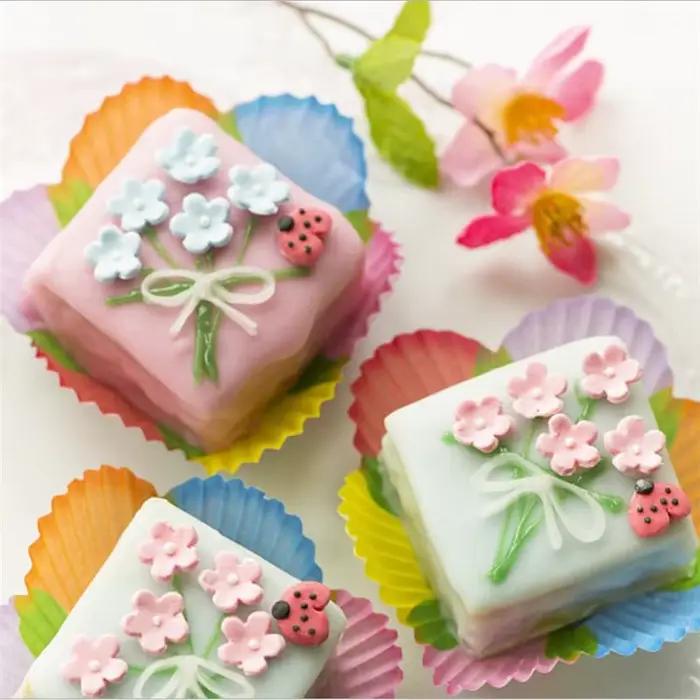 Ensemble de tampons à fleurs de prunier pour biscuits et décorations de gâteaux 4 pièces outil de pâtisserie pour fondants et pâte à sucre occaions spéciales