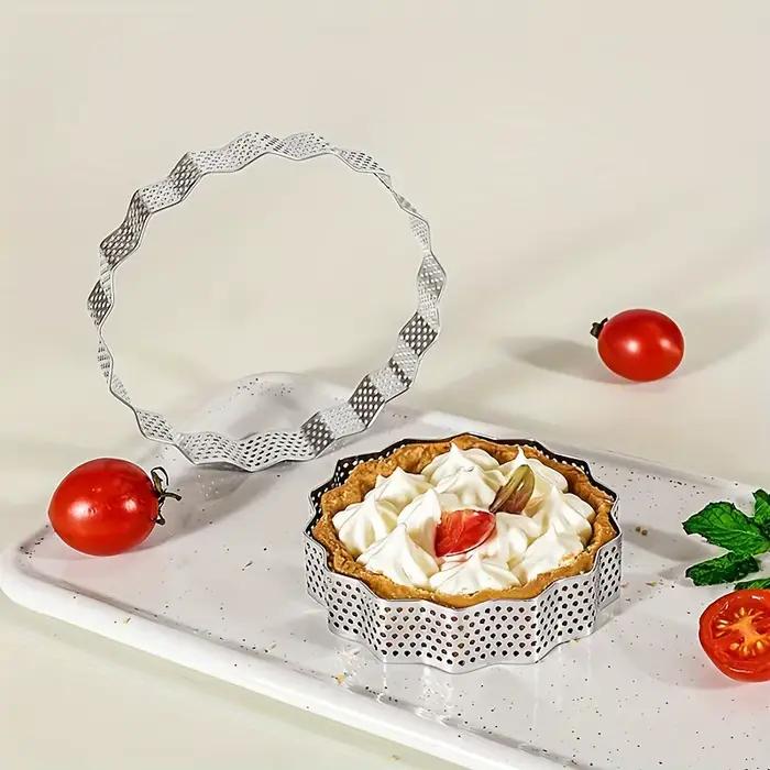 Anneaux à tarte perforés en acier inoxydable, moules à gâteaux ronds antiadhésifs résistants à la chaleur pour la cuisson, idéaux pour le noël