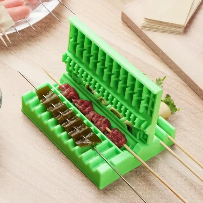 Outil multifonctionnel pour brochettes de viande et légumes, idéal pour le camping, les pique-niques et les grillades à la maison ou en voyage