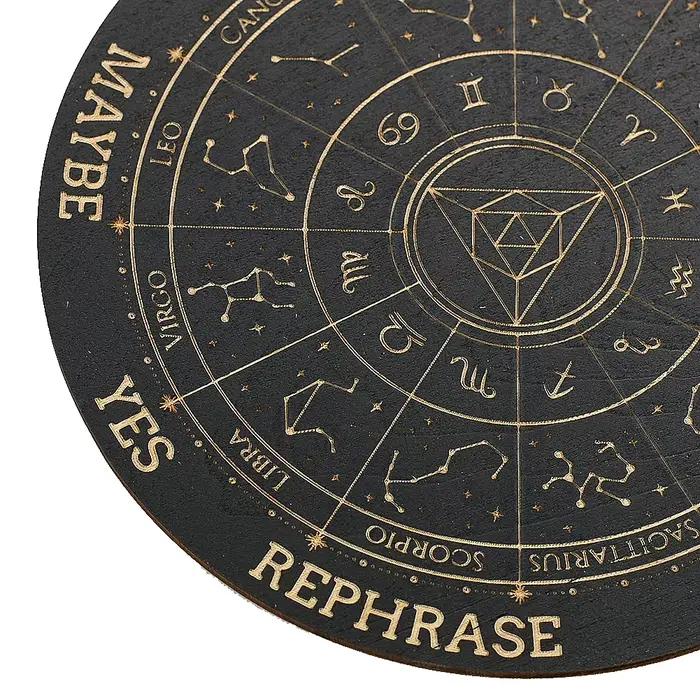 Planche en bois gravée au Laser