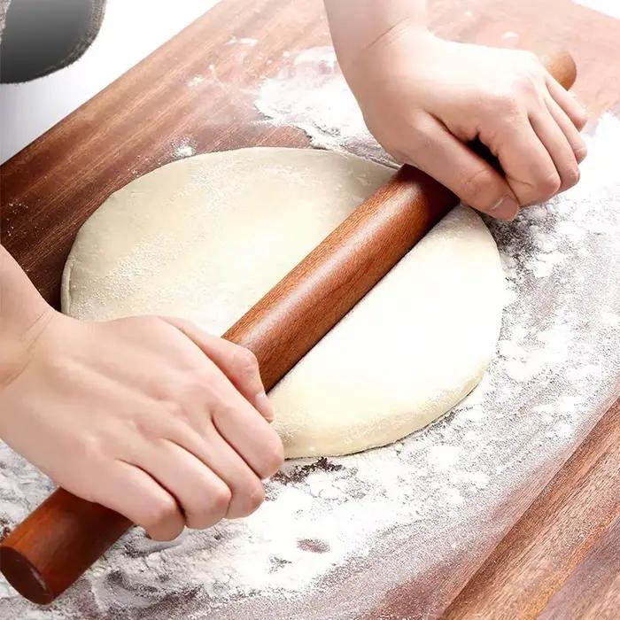 Rouleau à pâtisserie en bois massif sans panorama naturel