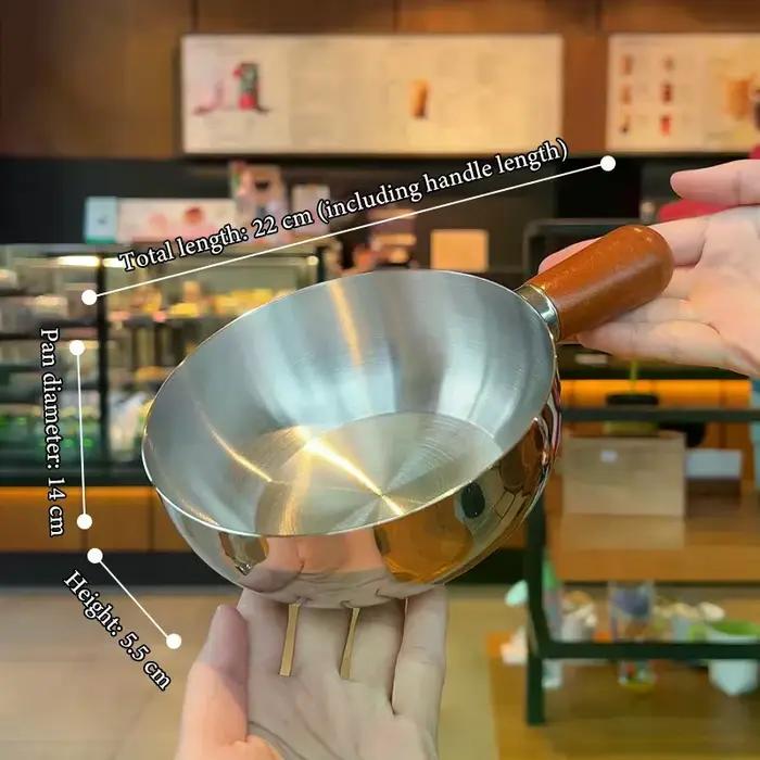 Marmite à lait en acier inoxydable avec manche en bois pour cuire des œufs et chauffer du lait, modèle compact, durable et facile à entretenir pour la cuisine et les occasions spéciales