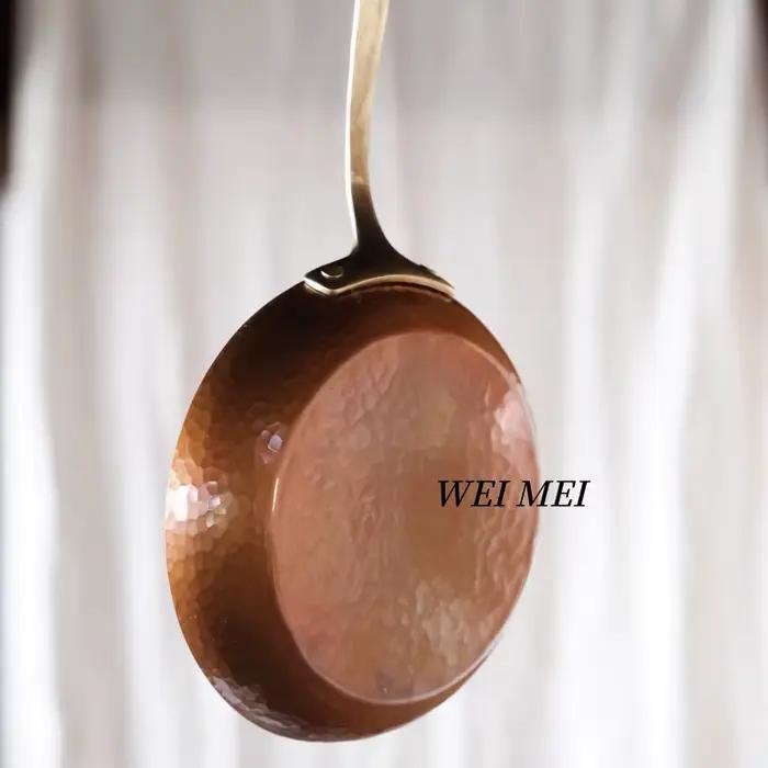 Poêle à steak et à œufs en cuivre vintage artisanale