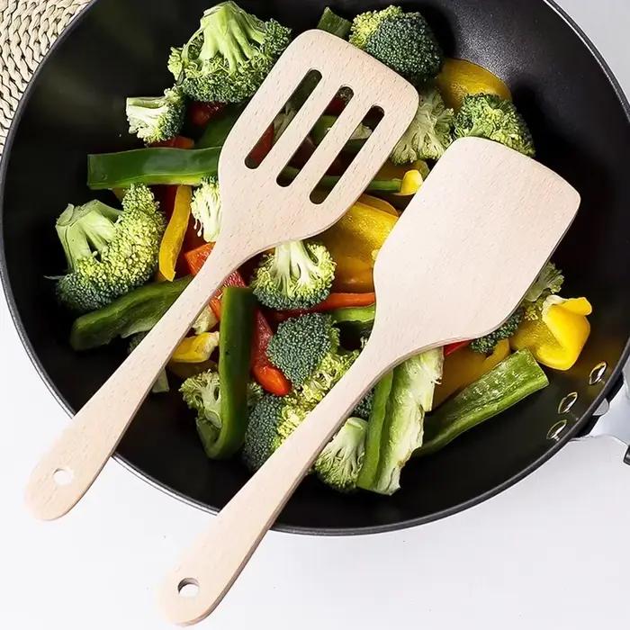 Spatule en bois antiarina