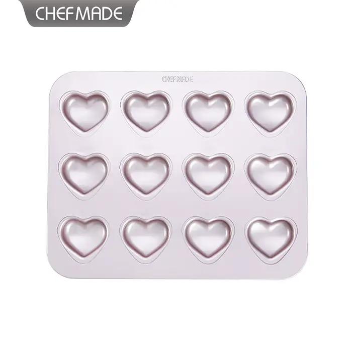 Moule à madeleines en forme de cœur