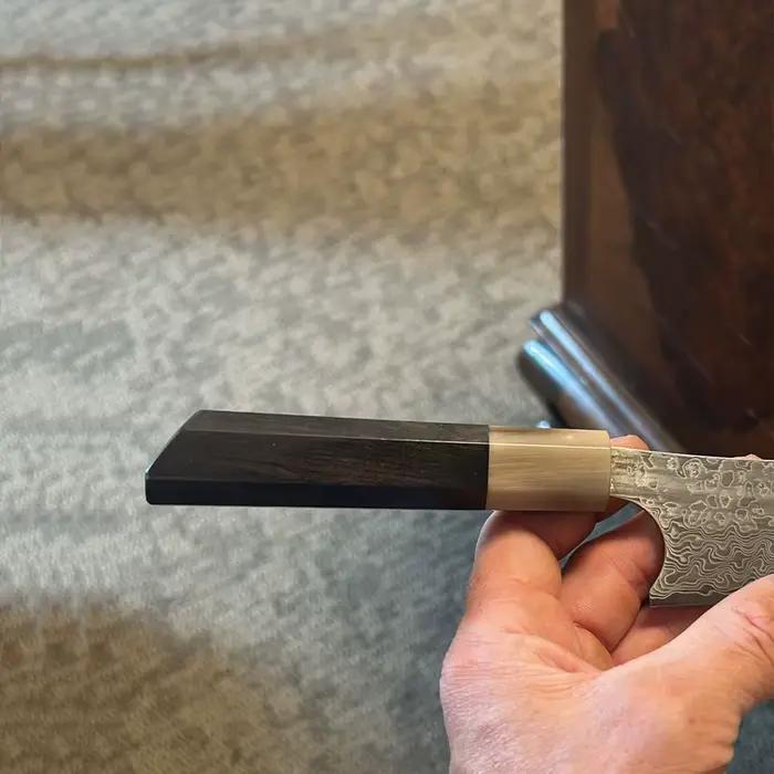 Manche de couteau octogonale en bois d'ébène de 125mm avec cornes de bœuf pour petit
