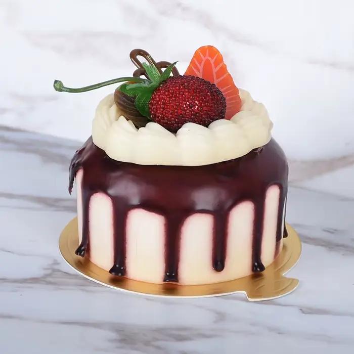 Planche à gâteau ronde
