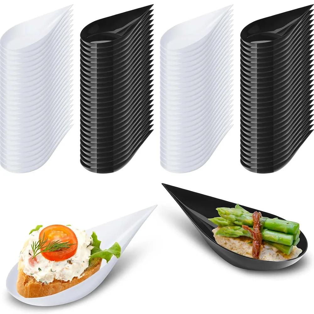 Mini-assiettes en forme de goutte d'eau, cuillères en plastique réutilisables, plats pour desserts e