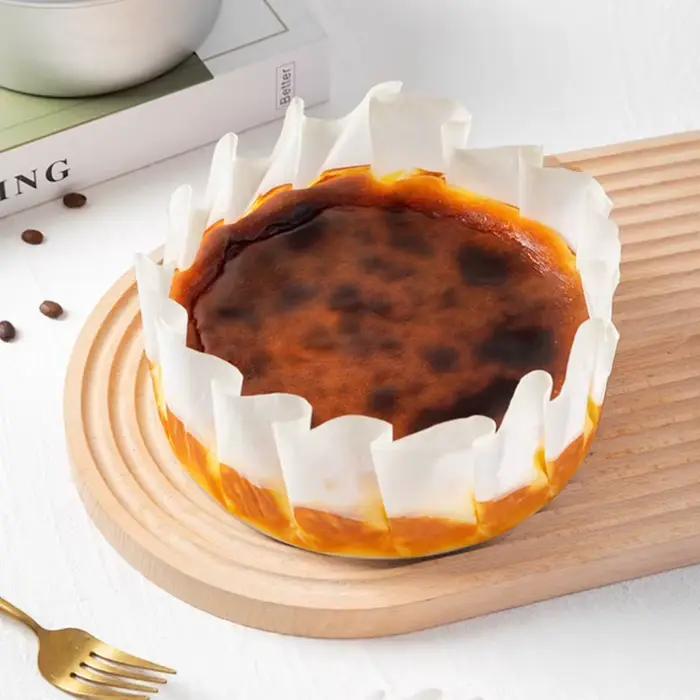 Moule en papier pliable pour gâteau au fromage basque