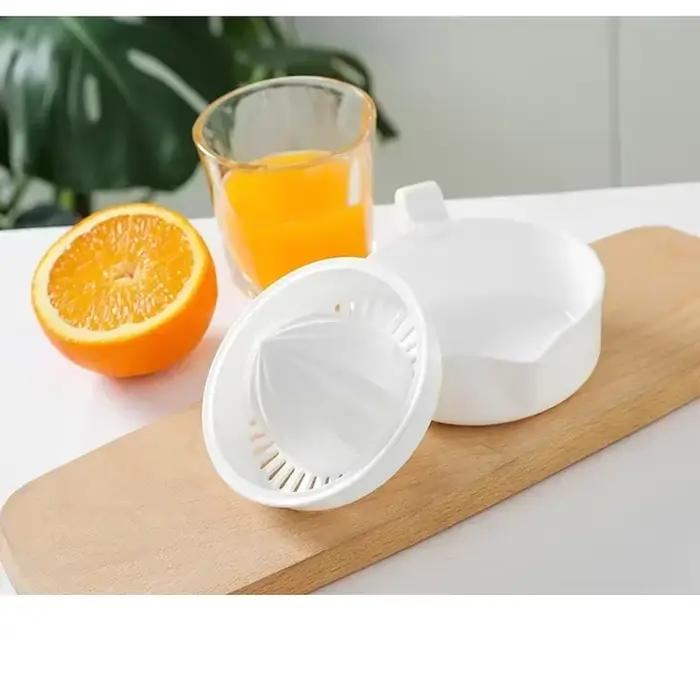 Presse-agrumes portable élégant or pour usage quotidien préparation jus agrumes maison occasions spéciales