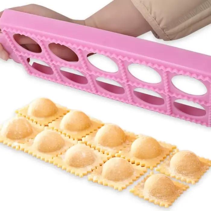 Moule à raviolis italien fait à la main