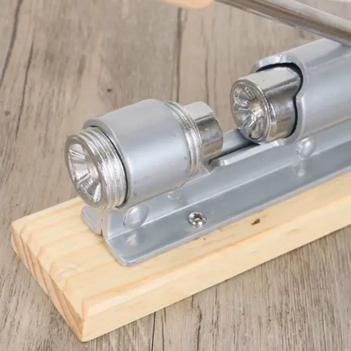 Pince de cuisine pour fissure de casse-noisette