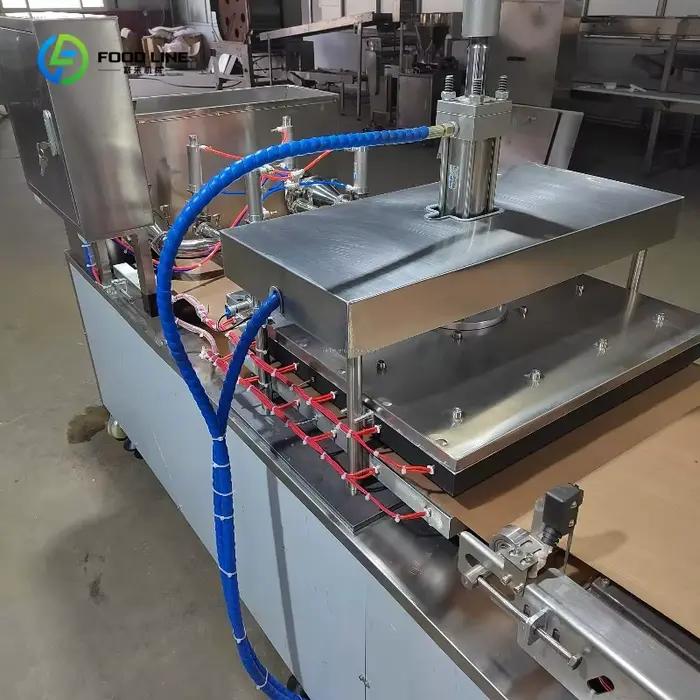 Machine automatique commerciale personnalisée pour la fabrication de pita, machine à pain plat arabe pour la production de crêpes indiennes et de produits de boulangerie du Moyen-Orient