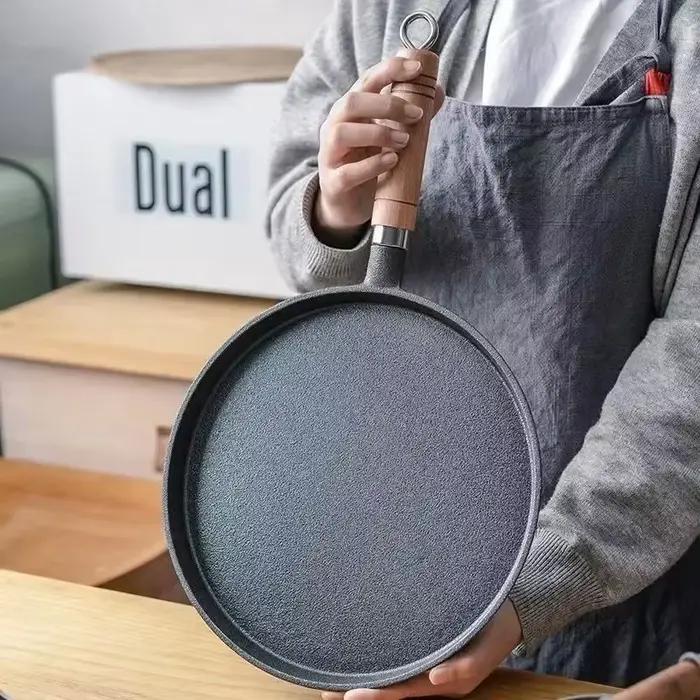 Poêle à frire en fonte de 23cm