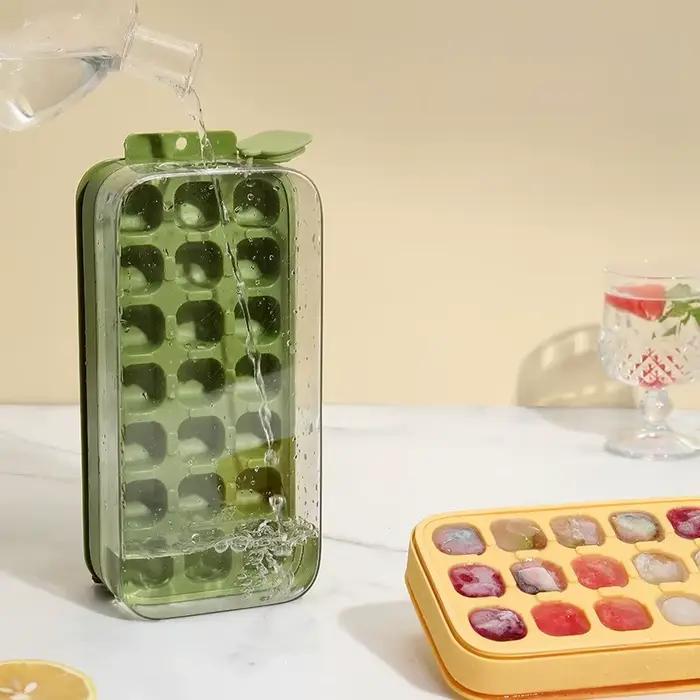 Boîte à glace en Silicone remplie d'eau domestique avec couvercle, moule à glaçons fait maison, 21 compartiments