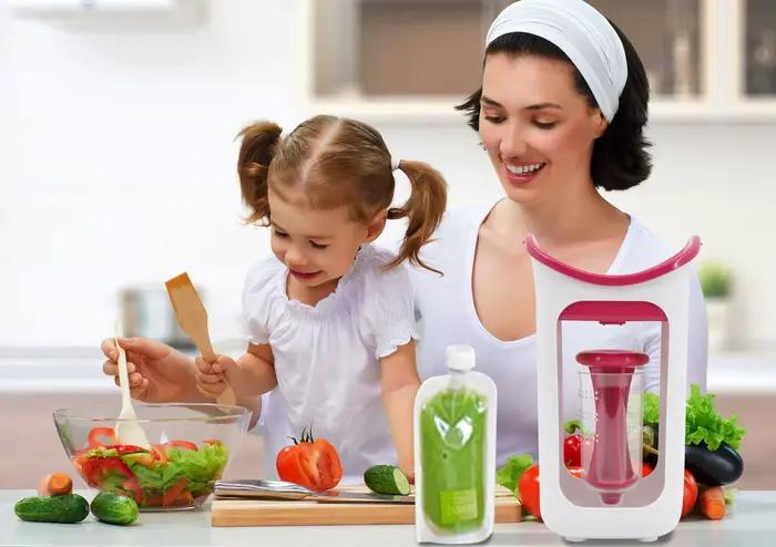 Extracteur de jus purée pour enfants fraîchement pressé