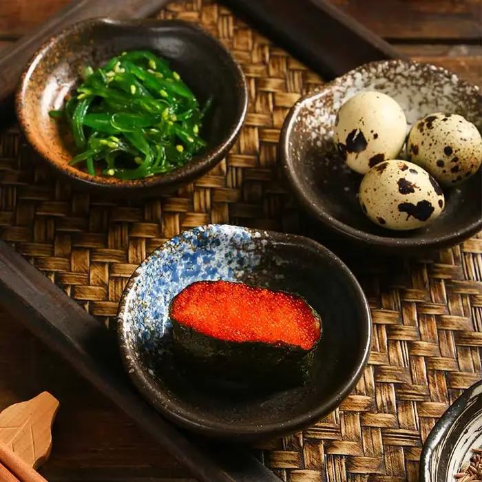 Plat d'assaisonnement japonais créatif en céramique