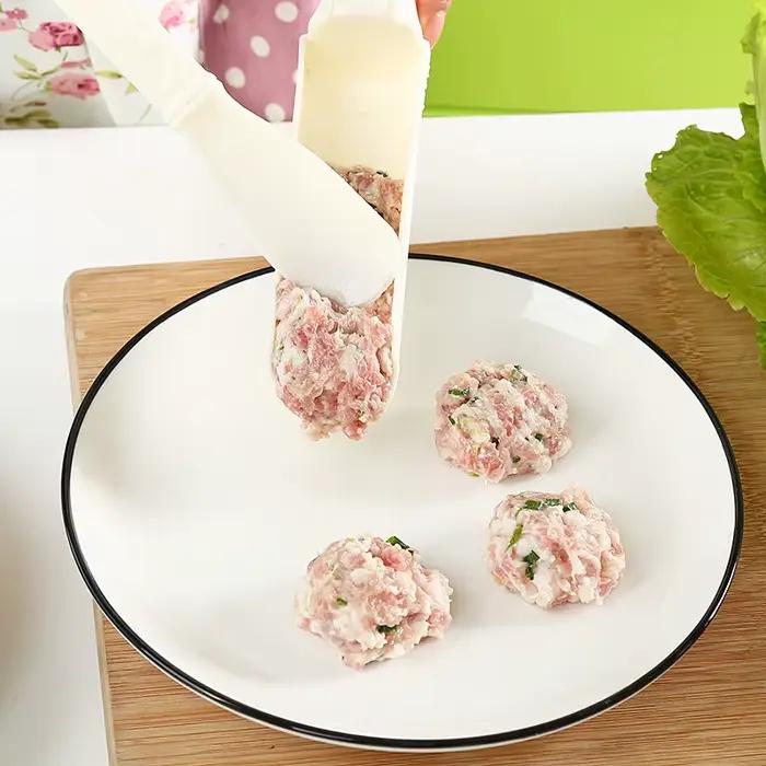 Outil pour faire des boulettes de viande et des gâteaux de poisson double extrémité pour la cuisine japonaise et occidentale
