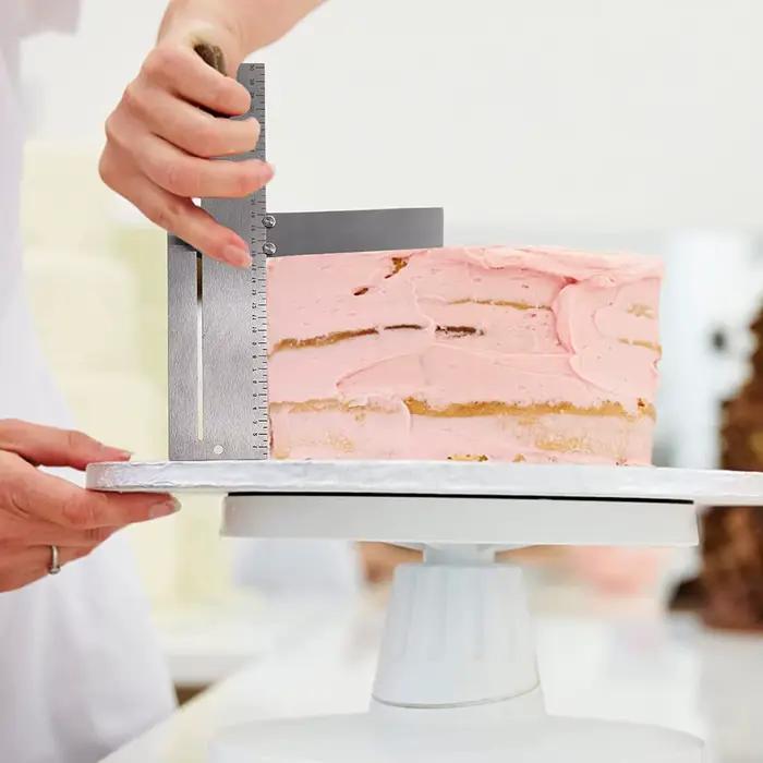 Grattoir à gâteau réglable, peigne à gâteaux, coins croustillants, bord de gâteau plus lisse, accessoires de cuisine en acier inoxydable, outils de cuisson à faire soi-même