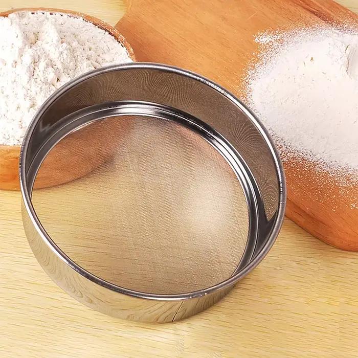 Tamis de cuisson pour farine