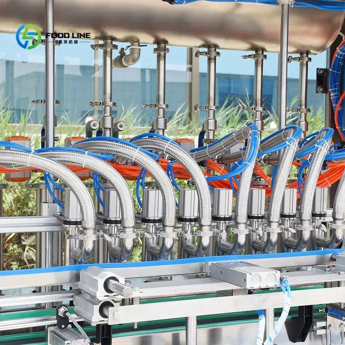 Machine de remplissage de sauces personnalisable, idéale pour l'emballage de ketchup, de mayonnaise et d'assaisonnements liquides