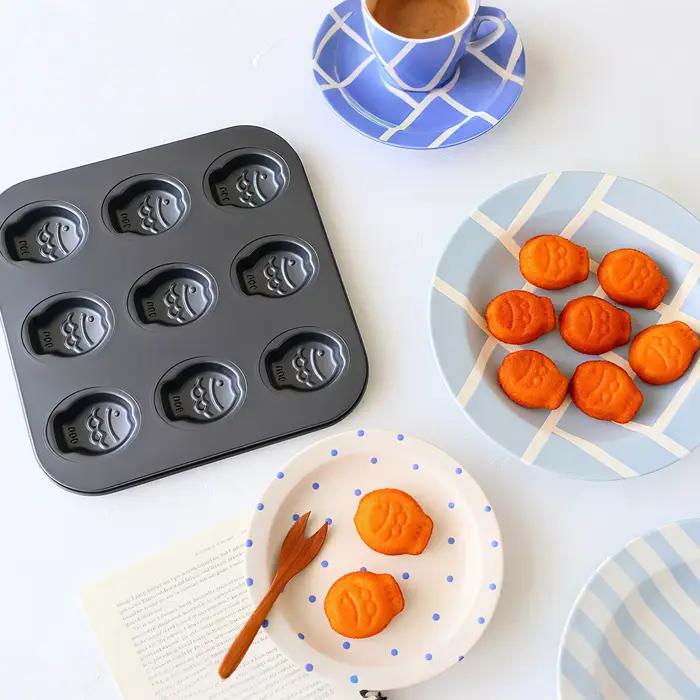 Moule à pâtisserie 9 cavités en forme de poisson pour mini-gâteaux