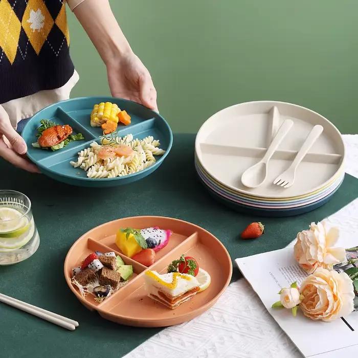 Assiette de petit-déjeuner divisée en 3 compartiments