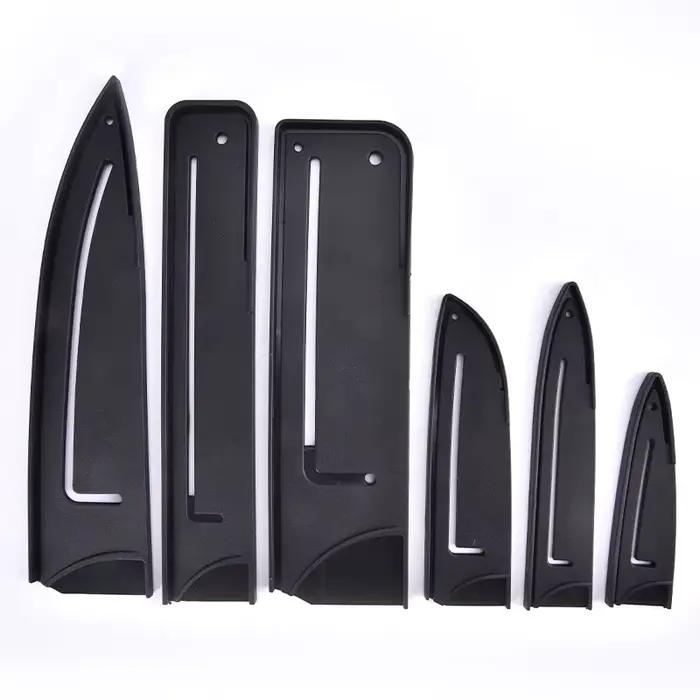 Fourreau de couteau en plastique noir