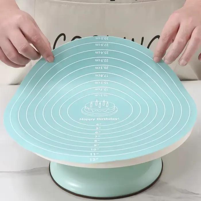 Plateau tournant pour gâteaux
