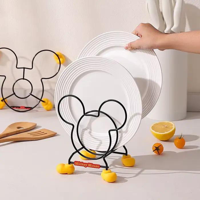 Support isolant pour cuisinière de cuisine