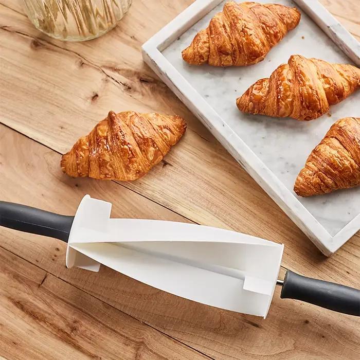 Coupe-Croissants en Plastique