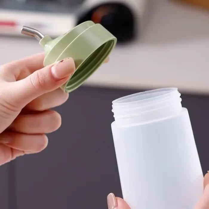 Bouteille à condiments en plastique pratique