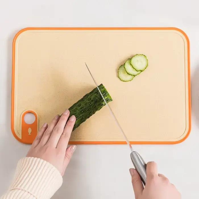 Planche à découper antibactérienne Double face en paille de blé, planche collante multifonctionnelle en plastique antidérapante Anti-moisissure pour la cuisine de la maison